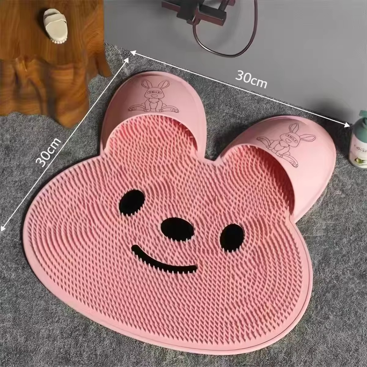 Rabbit Anti-Slip Shower Foot Scrubber Mat – Circular Massage Foot Cleaning Pad with Suction Cups, Bathroom Safety Floor Mat for Shower & Bathtub